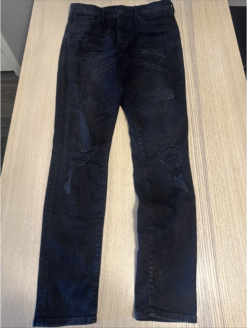 H&M Men's Distressed Skinny Fit Jeans Black Ripped Knee 32x32 Coupe Moulante